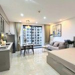 Chính chủ cho thuê căn studio full đồ vinhomes dcapitale 38m2 vào ở luôn 12 triệu/tháng. liên hệ: 0385418696