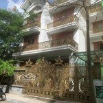 Cần bán biệt thự phố nguyễn huy tưởng - thanh xuân, dt 192m2, mặt tiền 12m. gọi cho tôi 0988138345