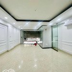 Cho thuê nhà riêng ngõ 230 lạc trung,diện tích80m2 x 7t,mặt tiền6m, nhà mới, thang máy, thông sàn, giá 60 triệu