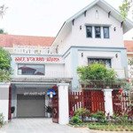 Biệt thự 4t village quang minh,diện tích520m2, mt18m, 32 tỷ mê linh. liên hệ: 0886743366