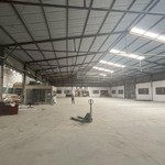 Cho thuê kho xưởng 1000m2 và 1600m2 giá 65k/m2 mặt đường đại lộ thăng long cách tt hà nội 13km