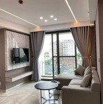 Cho thuê gấp ch hưng phúc 2 phòng ngủ view biệt thự, miễn phí ô đậu xe oto, giá bán 16 triệu/tháng