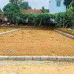 Chủ có việc nên bán 100m2 full thổ cư đất tại đông yên quốc oai hà nội mặt tiền 5m, hậu 5m lô