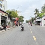 Bán đất cách biển chỉ 150m. dt 102m2. ngang 5m. đường ô tô đặng tất nha trang. lh 0931354823