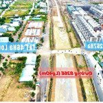 Kdc sài gòn village cần bán lô góc 8.5x16m 128m2 lộ giới 17m giá sốc chỉ có 4.5tỷ. lh: 0783384242