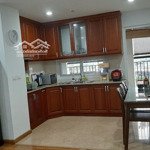 Bán căn 3pn+1 phòng đn - 93,5m, căn góc 2 mặt thoáng, giá bán 5,150 tỷ bao thuế phí. lh: 0813489555