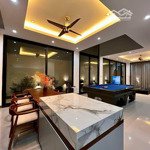 Villa new gía tốt 6pn 6wc có gara sân vườn đường 7m5 dt đất 200m2 gần cầu sông hàn đà nẵng