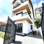 Villa mới kqh an sơn phường 4 đà lạt, 159m2 ngang 8m, tặng kèm nội thất, giá 18 tỷ