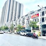 Bán nhà shophouse thành trung,trâu quỳ -90m2 4t thang máy đường 30m ,0982852808