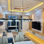 Chủ cần bán giá bán 1ty650 còncó thương lượngcc sky garden 3 phú mỹ hưng q7, 2 phòng ngủ 2 vệ sinh75m2 shr full nội thất