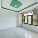 Bán nhà 2 tầng, mt đường 53, dt 60m2, 3 pn, 2 wc ngay chợ hiệp bình, thủ đức giá 5.6 tỷ.