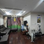 Chính chủ, bán căn hộ 2 pn 2 vs, diện tích 72m2, chung cư hc golden city, giá: 3.9 tỷ, bao thuế phí