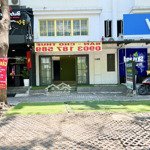 Cho thuê shop chung cư hưng vượng 2, đường lê văn thiêm, phú mỹ hưng quận 7diện tích140m2 trệt và lửng