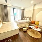 Chính chủ cho thuê căn hộ studio phân khu masteri west height, có slot gửi xe ô tô free, 0337881234