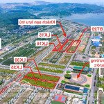 Cần bán lô đất nền cách bãi tắm trung tâm phương đông 45m, giá chỉ 3.3 tỷ/lô, sẵn sổ đỏ vĩnh viễn