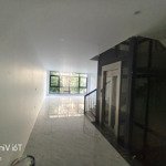 Cho thuê shophouse 5 tầng full thang máy điều hòa giá 22 triệu/th vinhomes ocean park gia lâm hà nộ