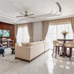 Cho thuê lâu dài căn hộ 02 phòng ngủview hồ tại tòa n01t4 - khu ngoại giao đoàn. liên hệ: 0973311831