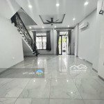 Lakeview city nhà phố mặt tiền 25m cần cho nội thất cơ bản dt 6x16m 3 lầu giá 27tr lh 0902872670