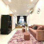 Phòng đẹp gần chợ bà chiểu - 35m2 - ban công lớn - view thành phố cực chill - nội thất đầy đủ