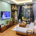 Cho thuê gấp căn hộ 3 pn siêu đẹp, ban công nam, tòa n01t1 ngoại giao đoàn, 0983191393