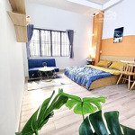 Căn hộ studio tách bếp cửa sổ lớn full nội thất gần etown cộng hoà