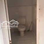 Lầu 1 cho thuê 60m2 . giá bán 4 triệu/tháng