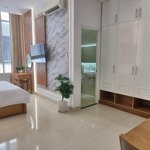 Studio 45m2 đầy đủ nội thất có ban công thoáng cho thuê 6.5 triệu