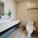 Bán Căn 3 Phòng Ngủ 145M2 Tại Waterina Suites Full Nội Thất Cao Cấp View Sông Đẹp Có Sẵn Hddt