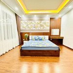 Bán gấp nhà đẹp mặt phố quang trung 52m2, 5 tầng,mặt tiền7,3 m, kinh doanh bất chấp. chỉ 14 tỷ 8