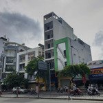 Ngộp bank - bán gấp nhà mặt tiền nguyễn văn cừ, p.2, q.5. (dt: 4x20m) - 8 tầng