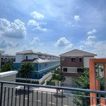 Nhà Mới Hoàn Thiện Cho Thuê Tại Sun Casa Central - Vsip Ii