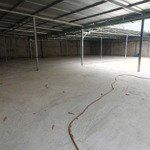 Cho thuê kho bãidiện tíchkhoảng 400m2 ngay ngã 4 bình triệu, cầu bình lợi. thủ đức