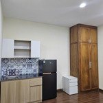 Cho thuê phòng, 40m2, đầy đủ nội thất mới đẹp giá 7.5tr. hà 0917 987 483