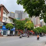 Liền kề làng việt kiều châu âu, view vườn hoa, thang máy, giá đầu tư