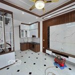 Nhà văn hội, gần hv tài chính - đức thắng 32m2*5t mới toanh, ngõ nông, rộng, 55m ôtô tránh