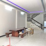 Nhà đẹp kinh doanh tốt 1trệt 1lầu 5x15=75m2 đường thiên giang gần uỷ ban tân túc , bình chánh