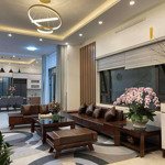 Bán nhà lô góc 3 mặt thoáng phố hồng tiến, quận long biên 65m2, 5 tầng, 10 tỷ, 0816.664.860