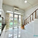 Phòng 40m2 - bancol - full nội thất - mới tinh