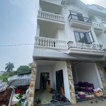 Siêu phẩm shophouse 54m2 có gara,đường 6m,sát trường học,chợ,siêu thị 500m,cách kdt đô nghĩa 3km