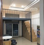 Chdv 5 tầng, 80m2, doanh thu 300 triệu, 8 tỷ gần vạn phúc city.