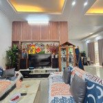 Chính chủ bán song lập anh đào vinhomes riverside long biên dt 151m full nội thất