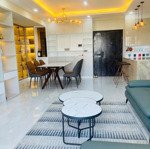 Cho thuê gấp căn hộ grand court 1, pmh q7diện tích144m2, 3 phòng ngủ- 2 vệ sinhgiá bán 28 triệu/th lh : 091 888 9565