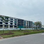 Chủ cần giao bán lô sh 180m2 mặt tiền 8m