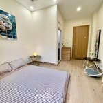 Căn hộ studio ban công full nội thất ngay tại phố đi bộ bùi viện, chỉ 5 triệu