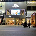 Bán nhà mặt tiền hai bà trưng p6 q3, adidas thuê 300 triệu/tháng, diện tích: 9,25m x 16m, 141m2, 85 tỷ tl