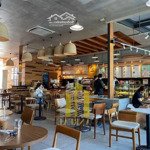 Cho thuê mặt bằng đường quốc hương 300m2 kinh doanh nhà hàng cafe