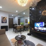 Saigon royal cho thuê căn hộ 20 triệu - 2 phòng ngủ80m2 - có bồn tắm nằm - full nt - đang trống sẵn. lh em như