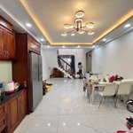 Nhà 5 tầng 83m2 - hẻm xe hơi ,thiết kế lệch tầng cực đẹp - linh chiểu -dt:83m2 (4,2x20) vuông đẹp.