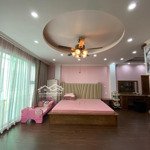 Hiếm! bán nhà mặt phố thiên hiền, 60m, vỉa hè, kinh doanh, 2 thoáng, 23 tỷ - lh: e huyền 0826944668