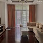 Cho thuê căn hộ cc toà t2 royal city, ngã tư sở 94m 18 triệu/tháng